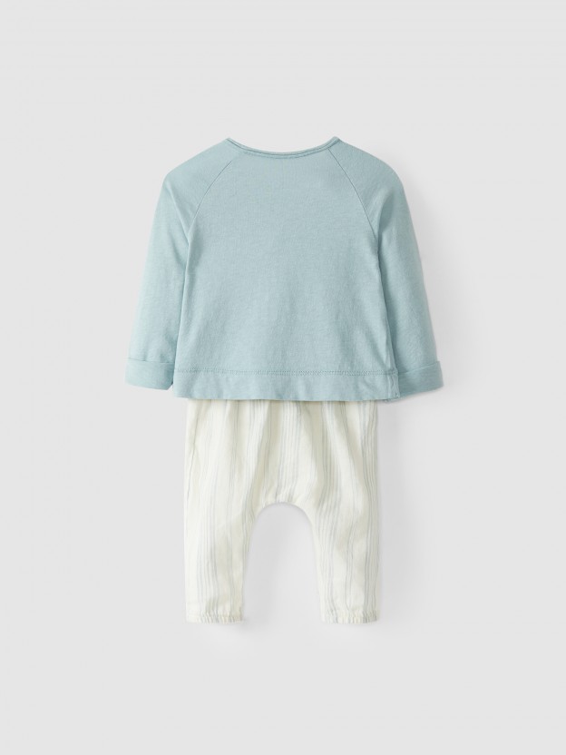 Conjunto de suéter cruzado y pantalón Conjunto de suéter cruzado y pantalón