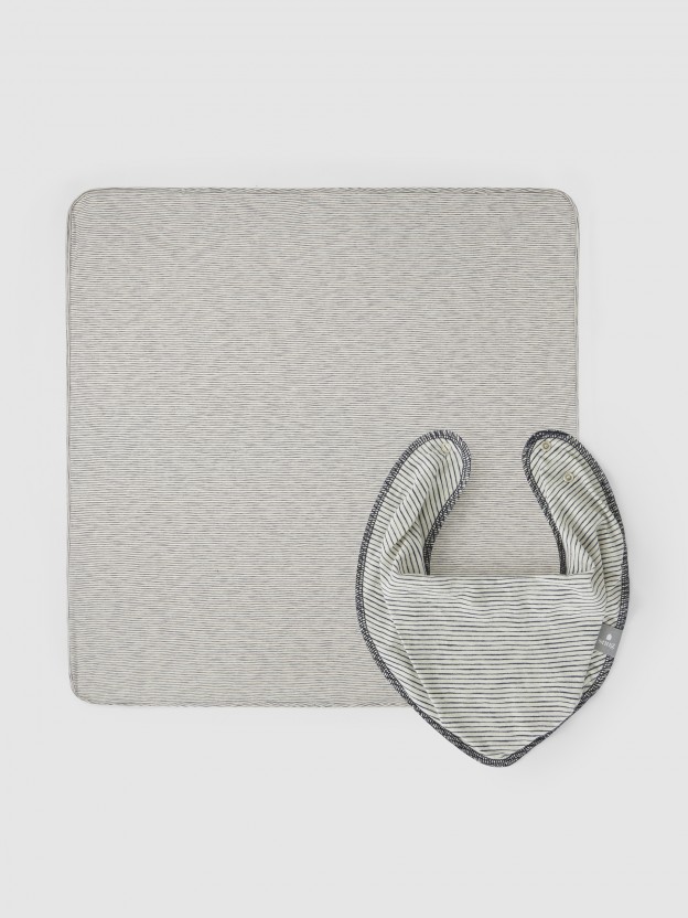 Kit swaddle et bavoir