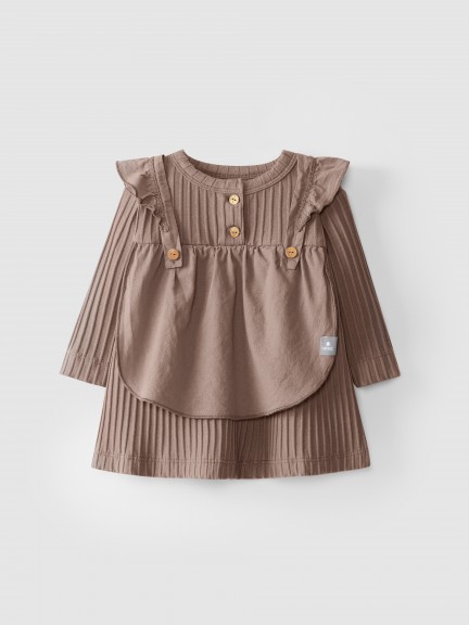 Robe maille cannelée avec tablier Robe maille cannelée avec tablier