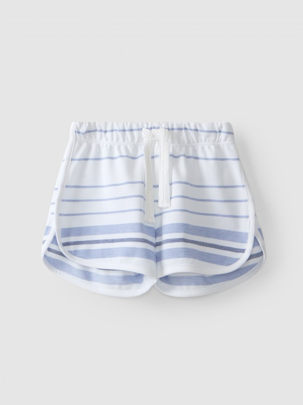 Pantalón corto de piqué a rayas Pantalón corto de piqué a rayas