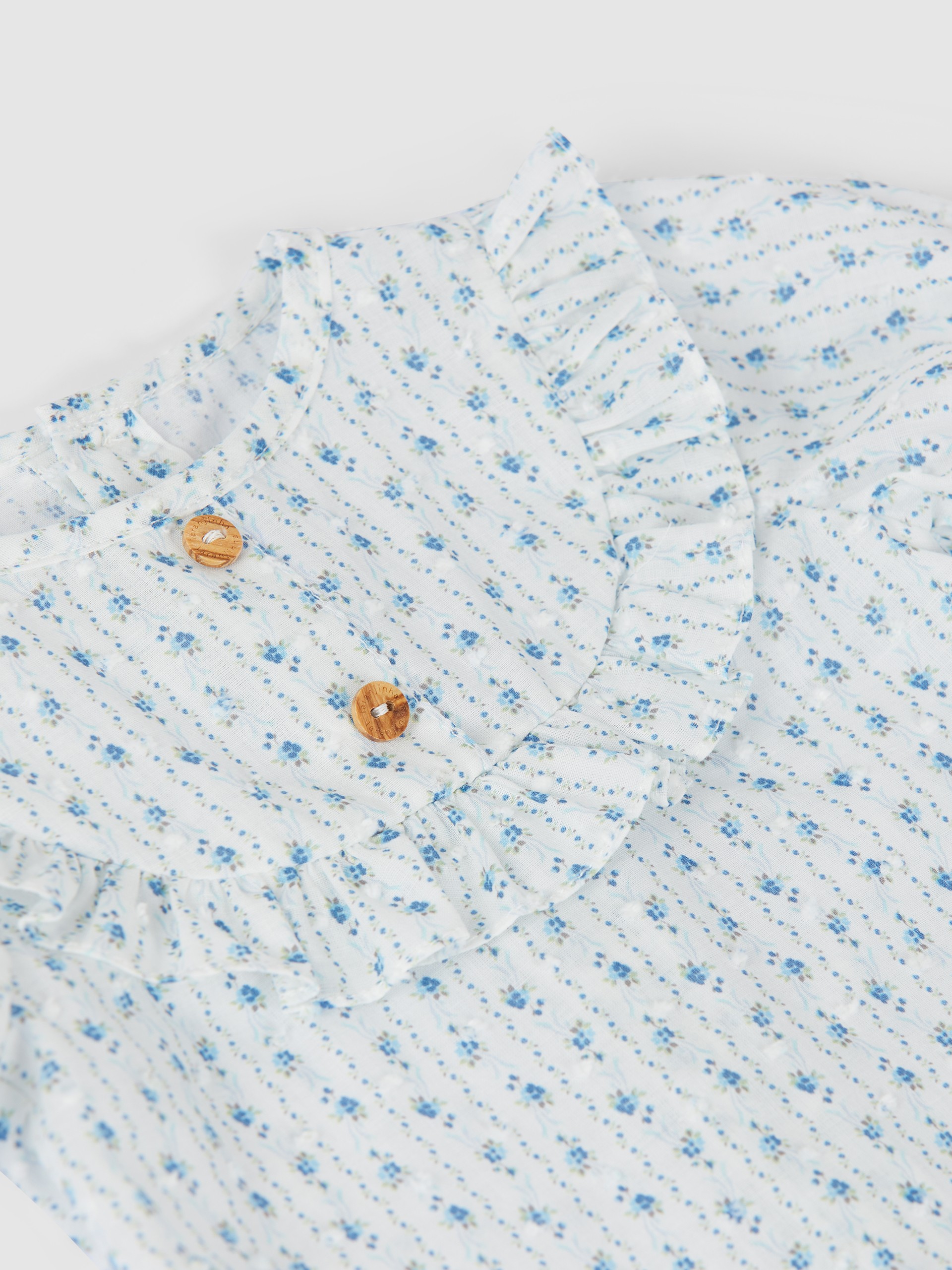 Floral plumeti blouse