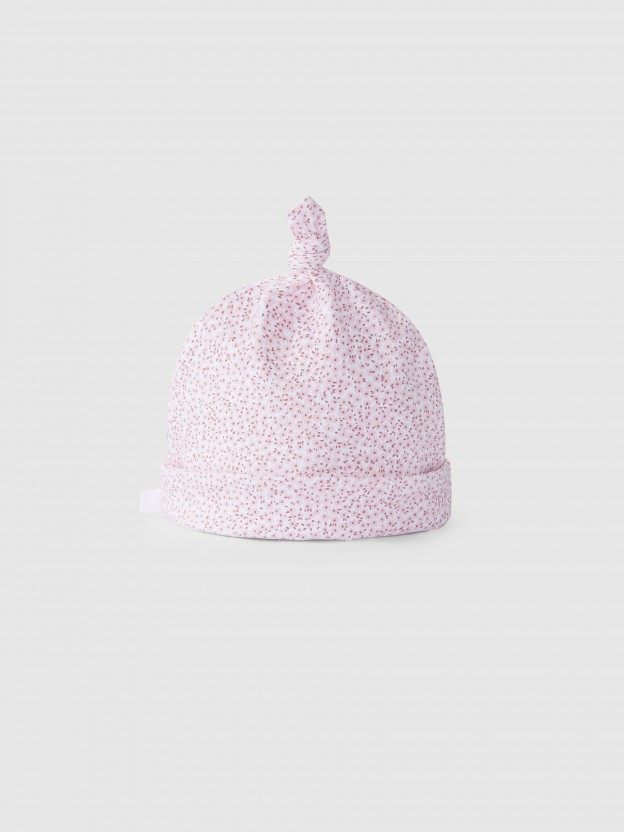 Knot patterned hat Knot patterned hat