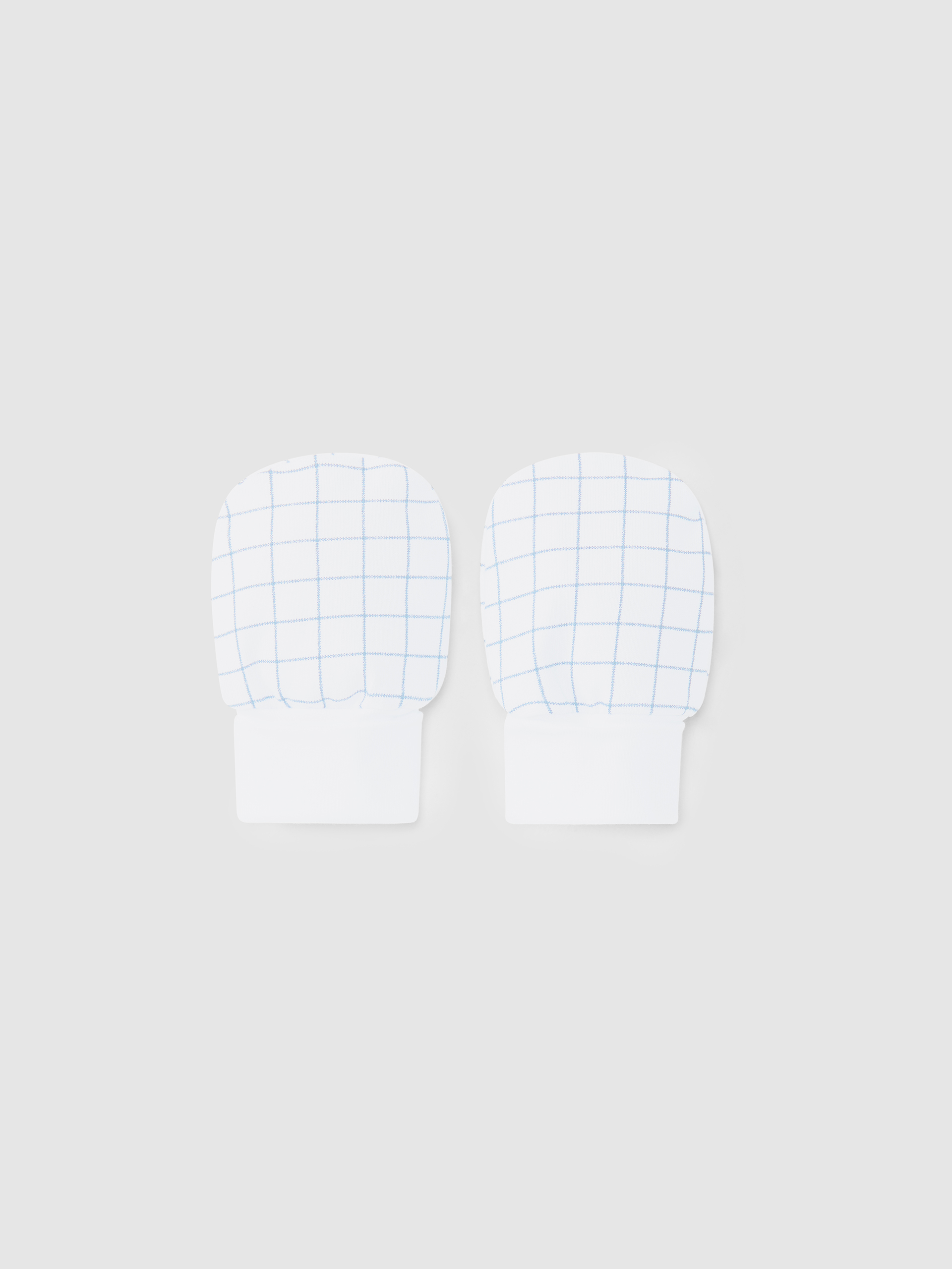 Patterned gloves