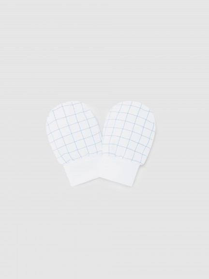 Patterned gloves