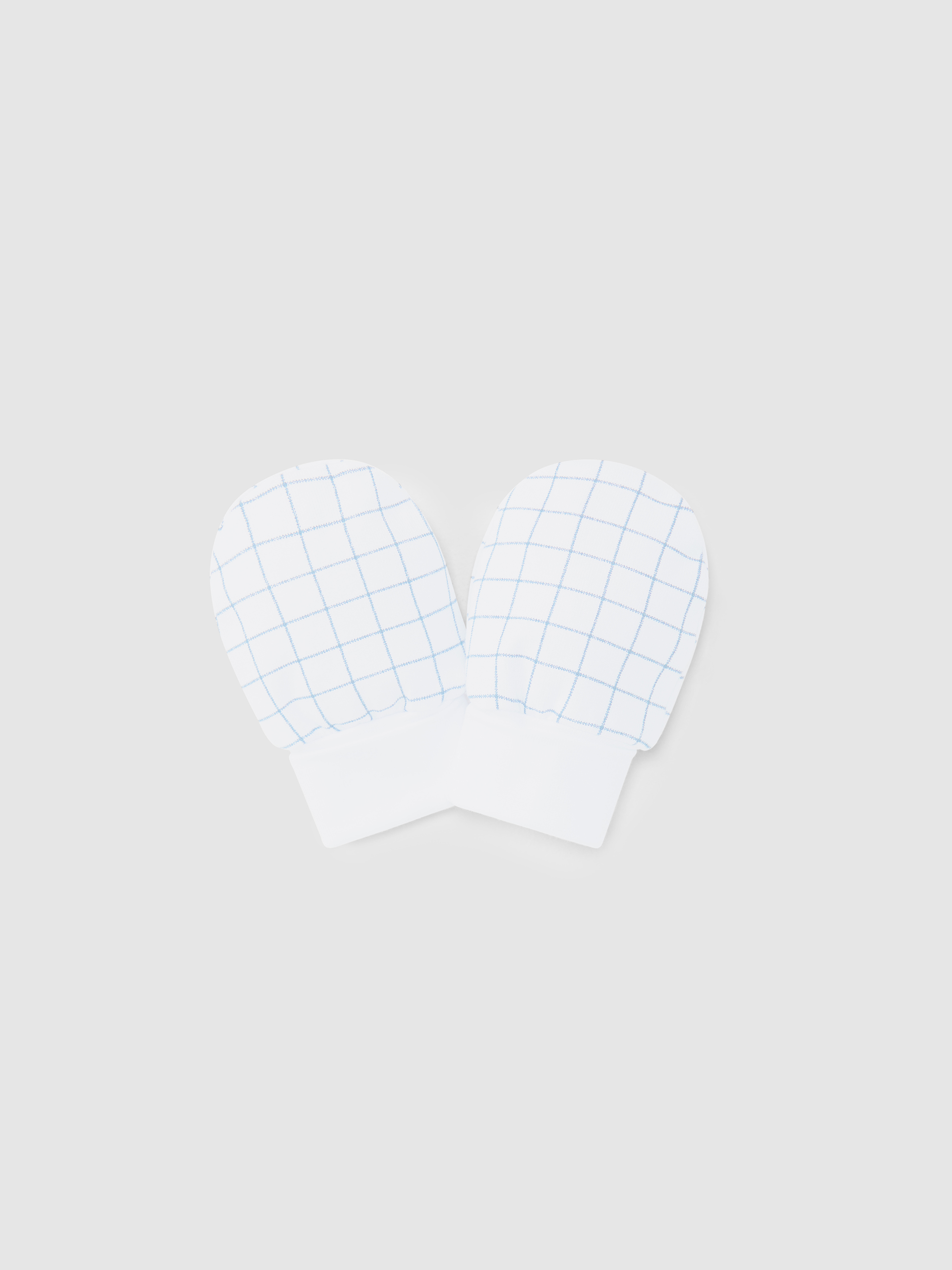 Patterned gloves