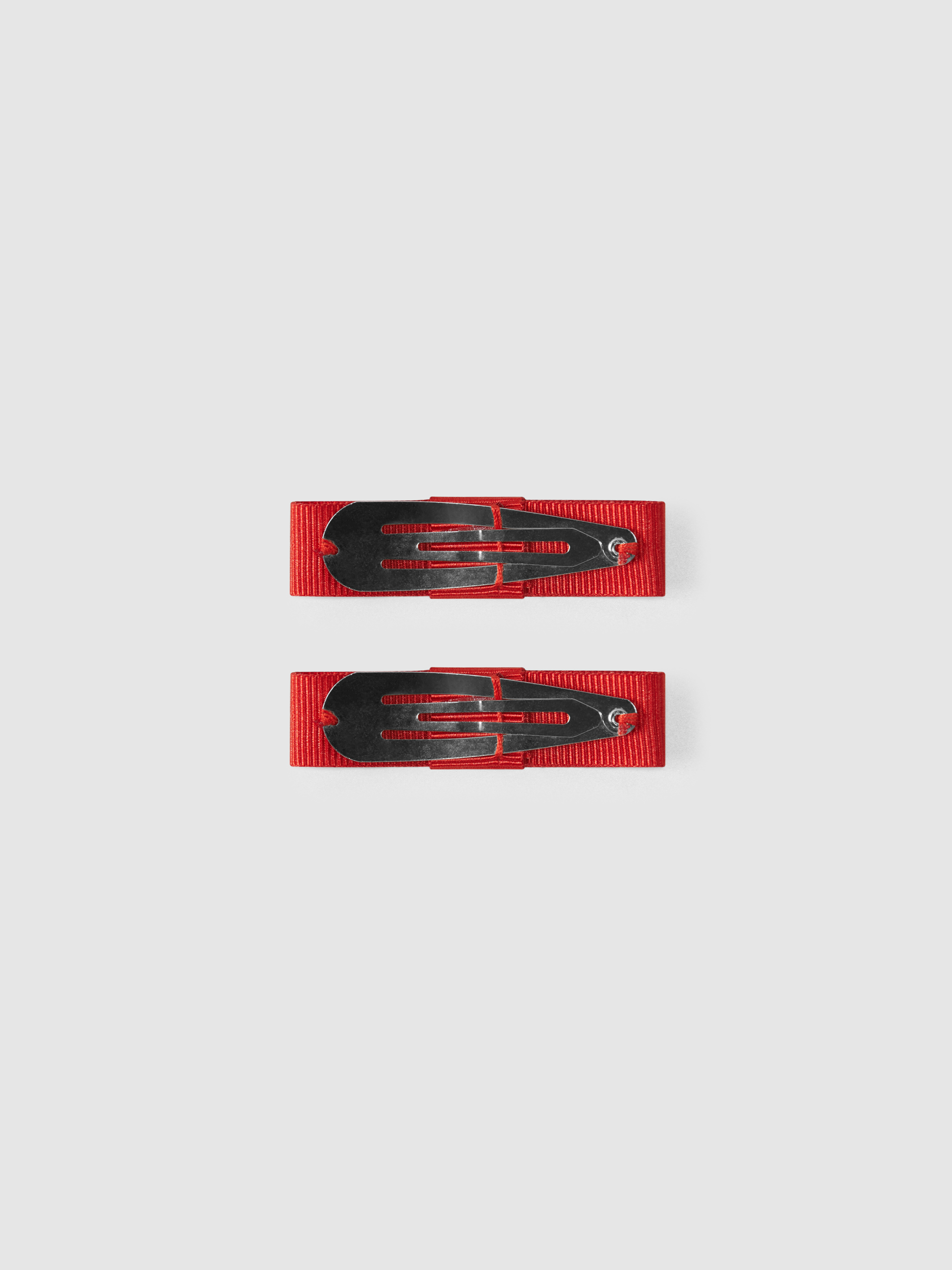 Two barrettes set