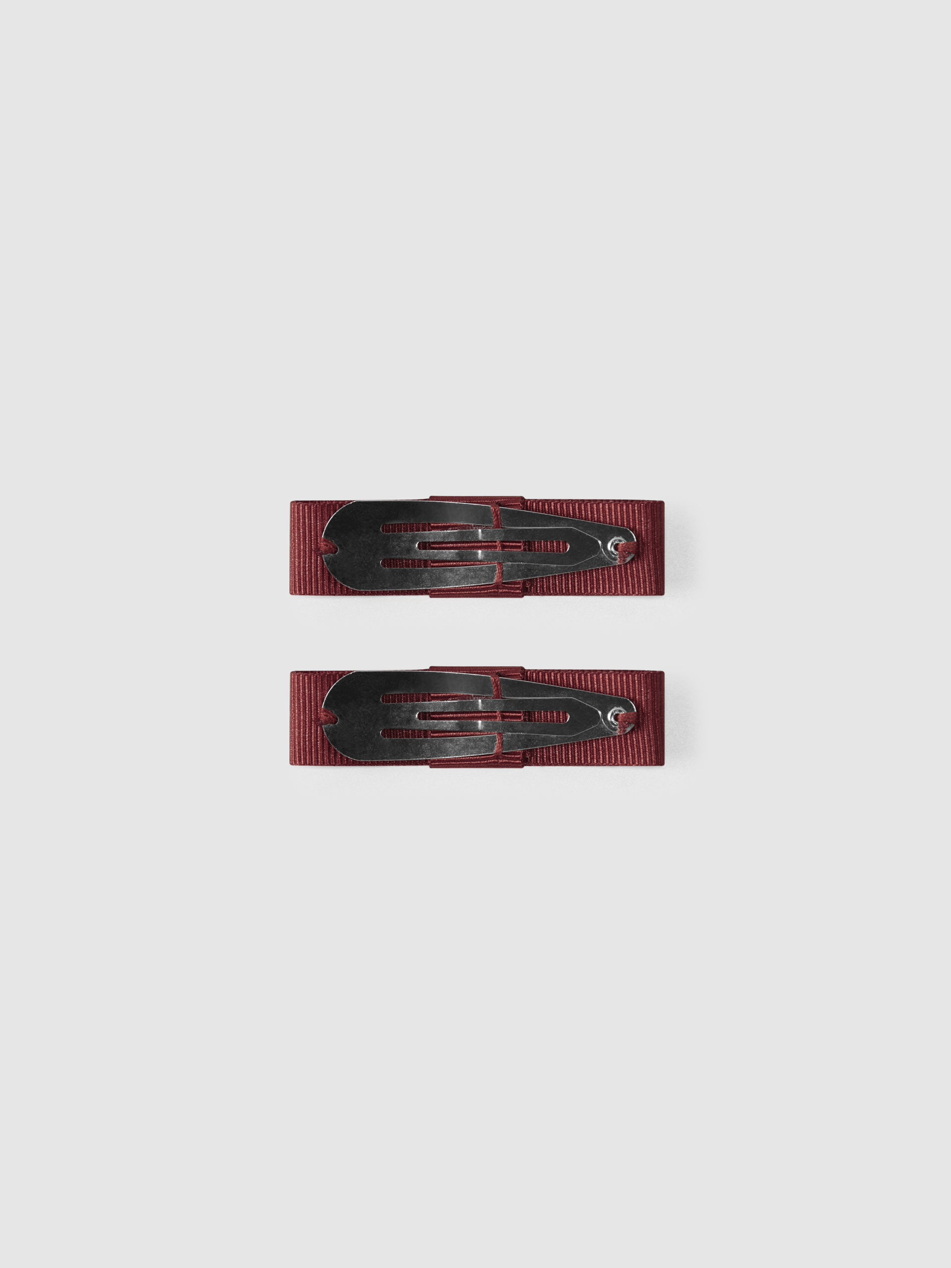 Two barrettes set