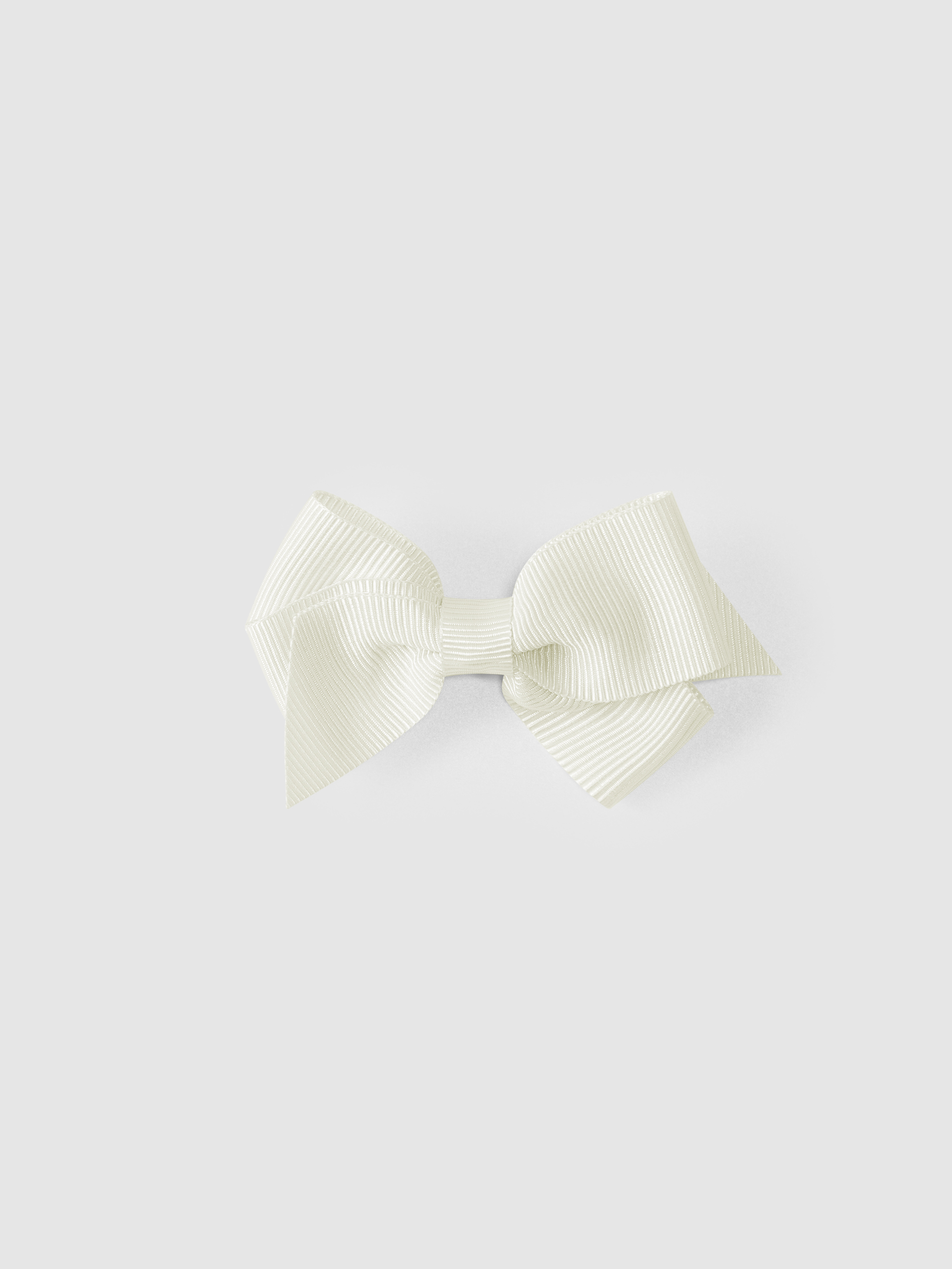 Small bow clip