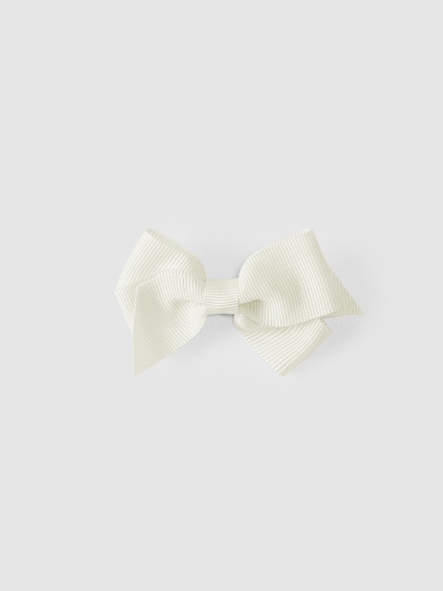 Small bow clip Small bow clip