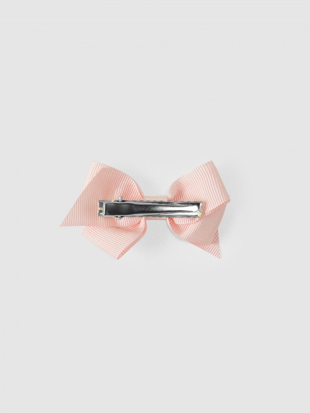 Small bow clip Small bow clip