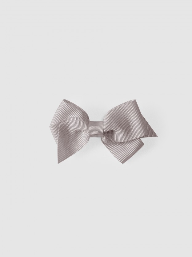 Small bow clip Small bow clip