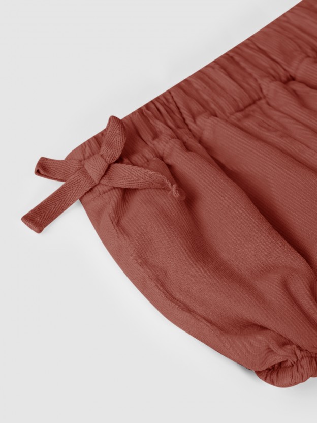 Short en velours micro-c�tel� avec n�uds