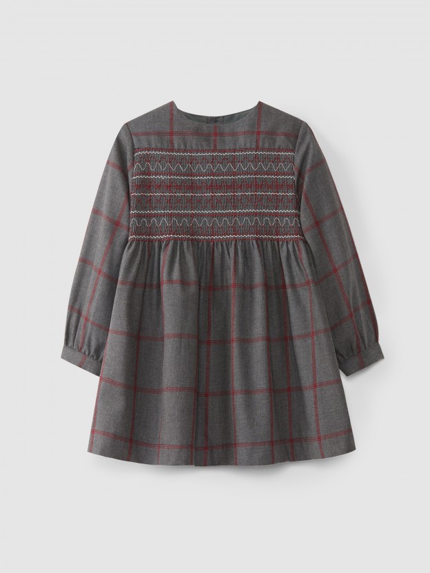 Plaid dress with smocked embroidery Plaid dress with smocked embroidery