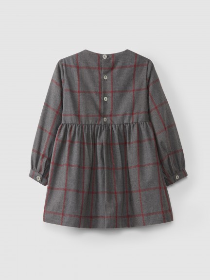 Plaid dress with smocked embroidery Plaid dress with smocked embroidery