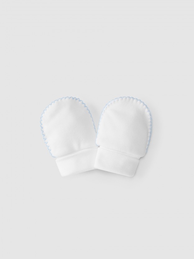 Cotton gloves with detail