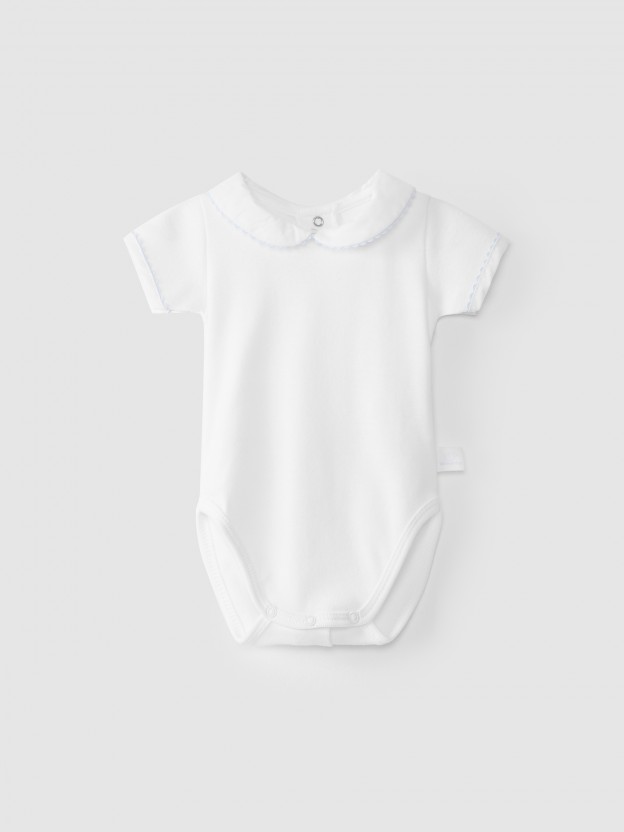 Short sleeve bodyvest with peter pan col