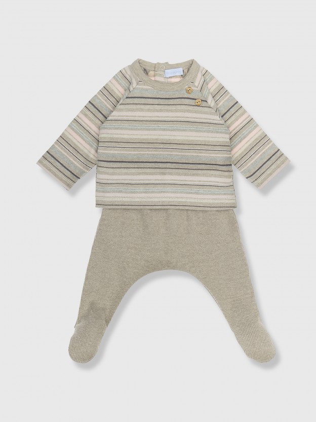 Ensemble en maille tricot�e et cannel�e
