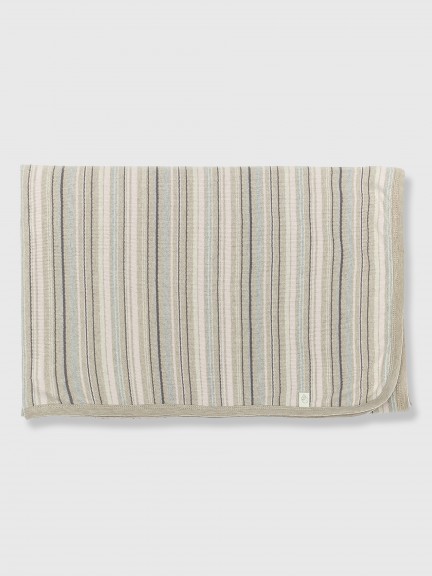 Knitted baby wrap