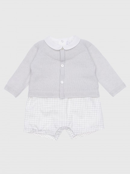 Conjunto fatinho e camisola tricotada Conjunto fatinho e camisola tricotada