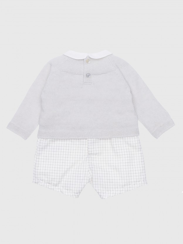 Two-in-one outfit and pullover set Two-in-one outfit and pullover set