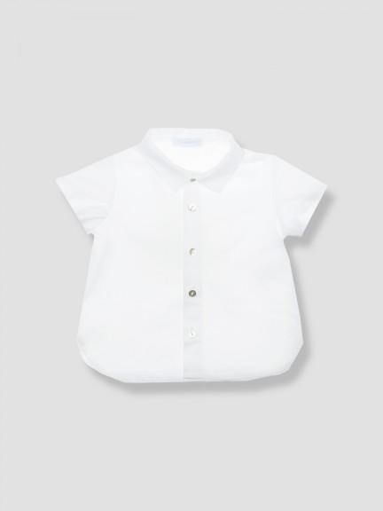 Short sleev shirt and pointed collar Short sleev shirt and pointed collar