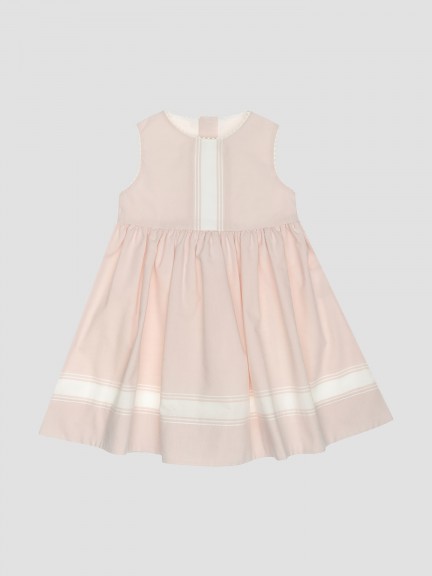 Round neckline dress Round neckline dress