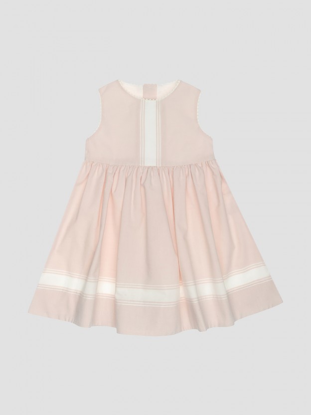 Vestido decote redondo