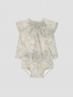 Rose P�le