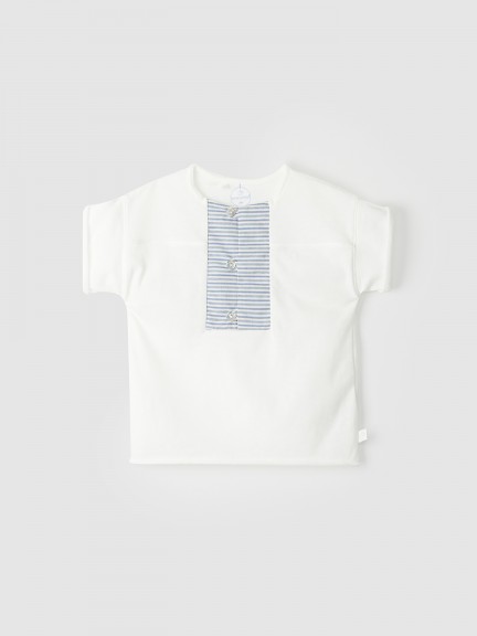 Cotton t-shirt with neckline detail Cotton t-shirt with neckline detail