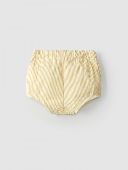 Shorts, seersucker effect Shorts, seersucker effect