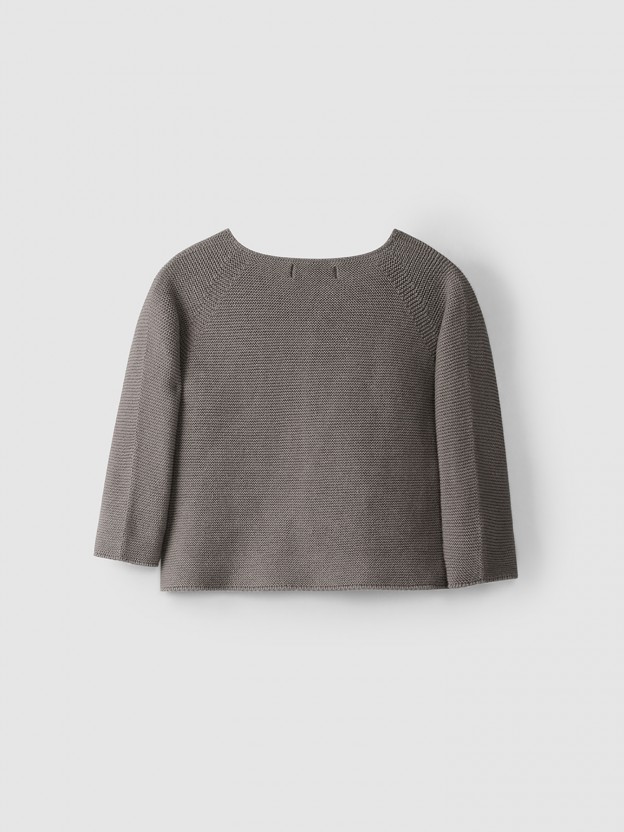 Knitted cardigan mother-of-pearl buttons