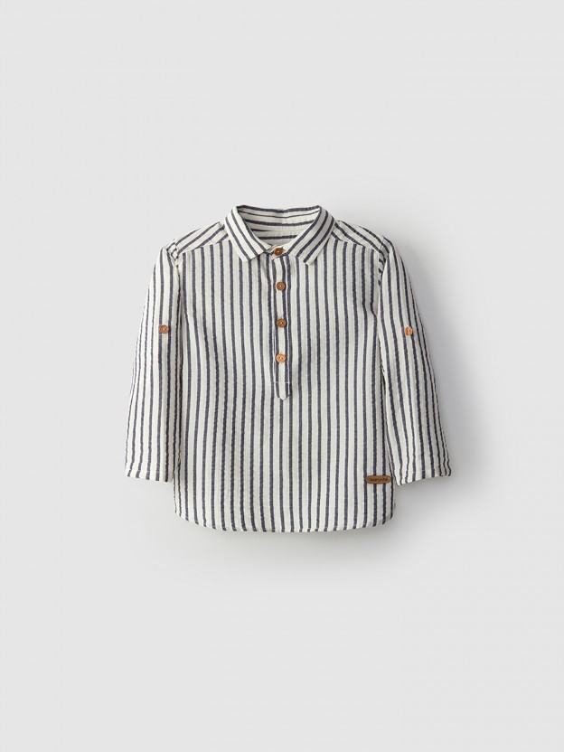 Seersucker effect tunic style shirt Seersucker effect tunic style shirt