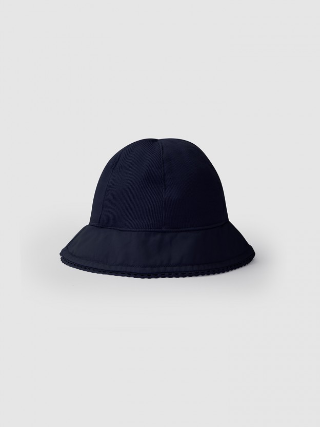 Woven hat and ribbed cotton with lace Woven hat and ribbed cotton with lace