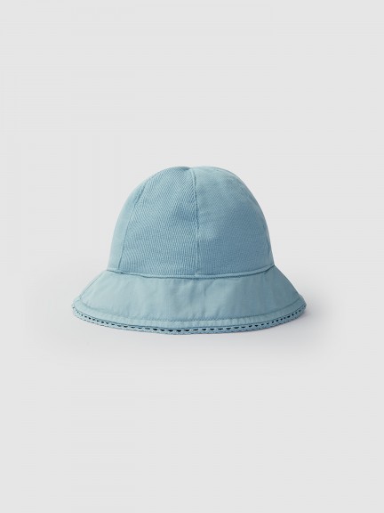 Woven hat and ribbed cotton with lace Woven hat and ribbed cotton with lace