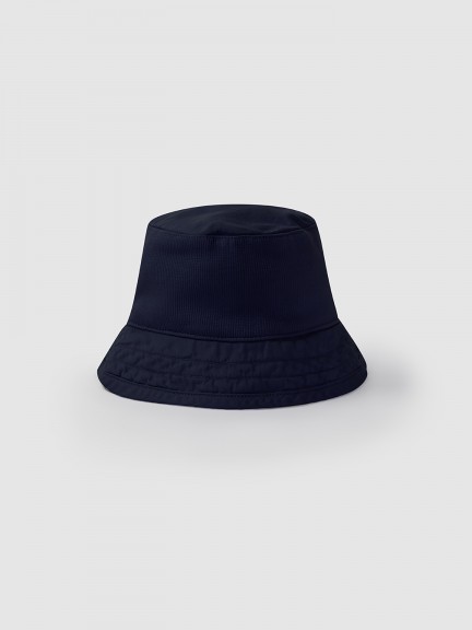 Soft cotton and ribbed jersey hat