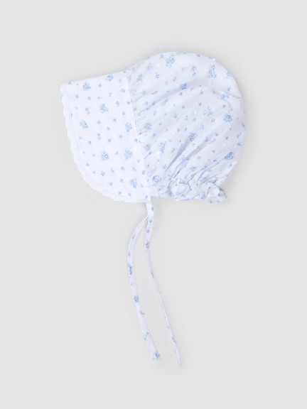 Victorian-style bonnet Victorian-style bonnet