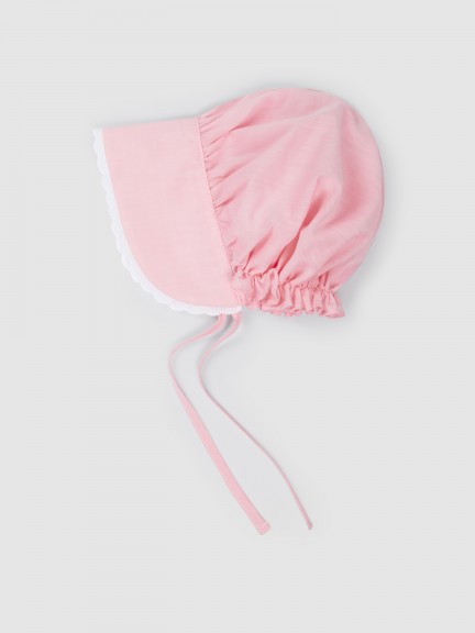 Victorian-style bonnet