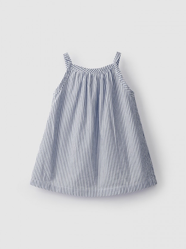Dress, seersucker effect