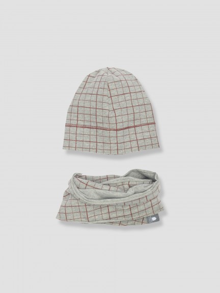Tattersall hat and bandana bib set Tattersall hat and bandana bib set