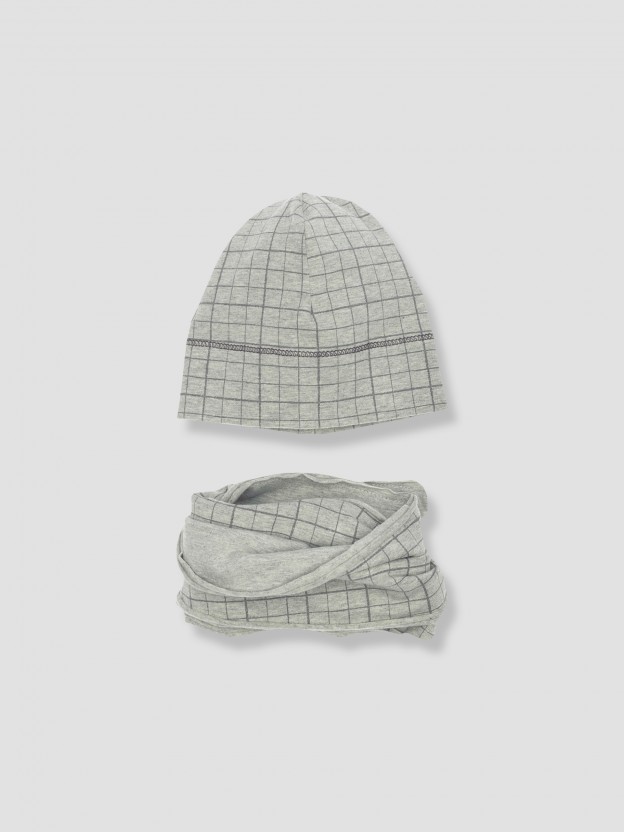 Kit gorro y braga-babero a cuadros Kit gorro y braga-babero a cuadros