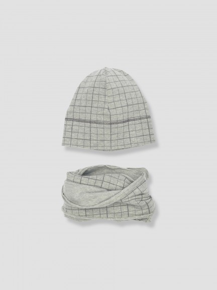Tattersall hat and bandana bib set Tattersall hat and bandana bib set