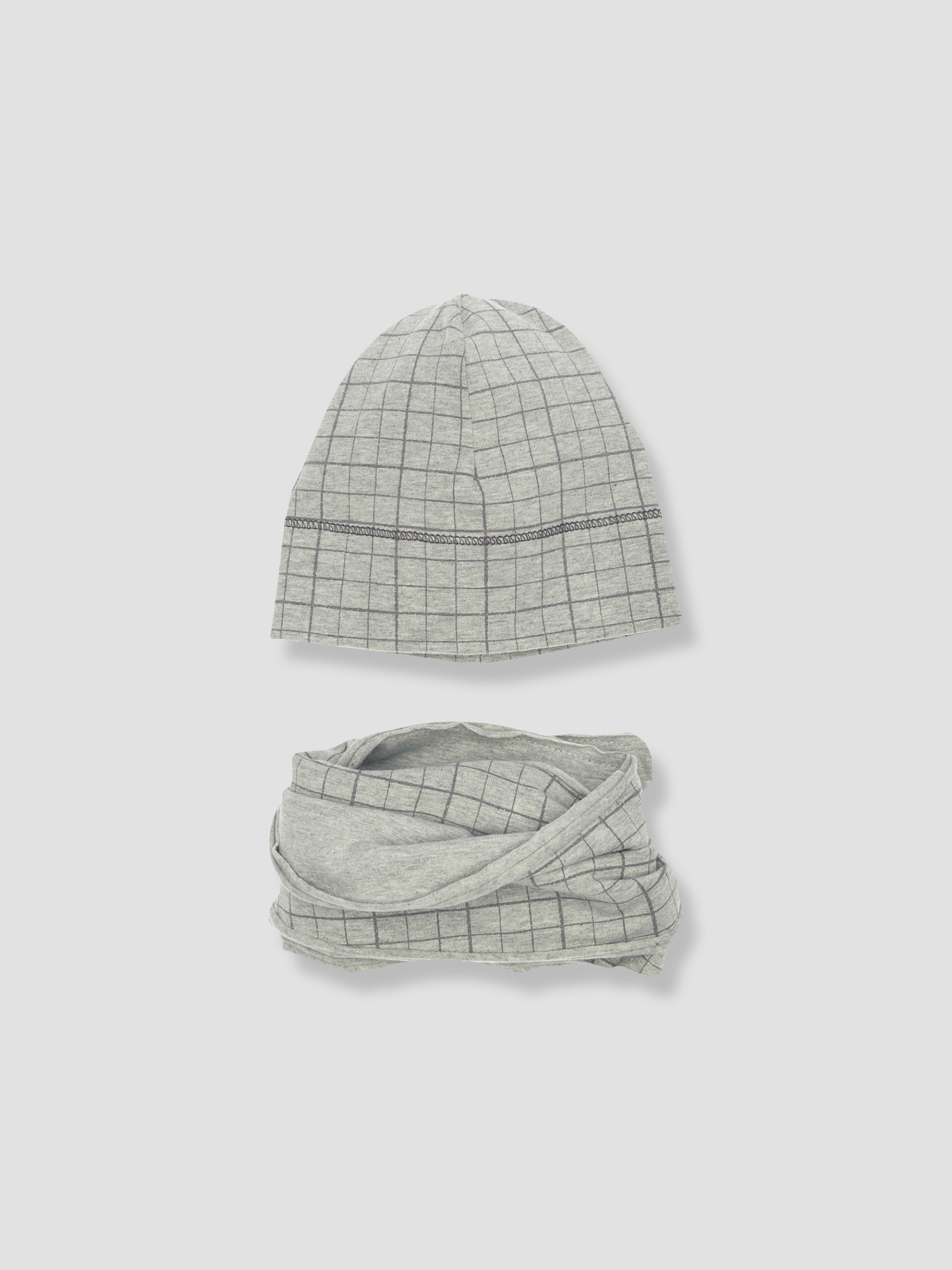 Kit gorro y braga-babero a cuadros