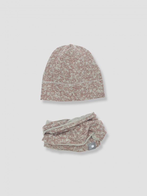 Kit gorro e gola babete flores Kit gorro e gola babete flores