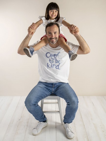 T-shirt "Cool to be kind" T-shirt "Cool to be kind"