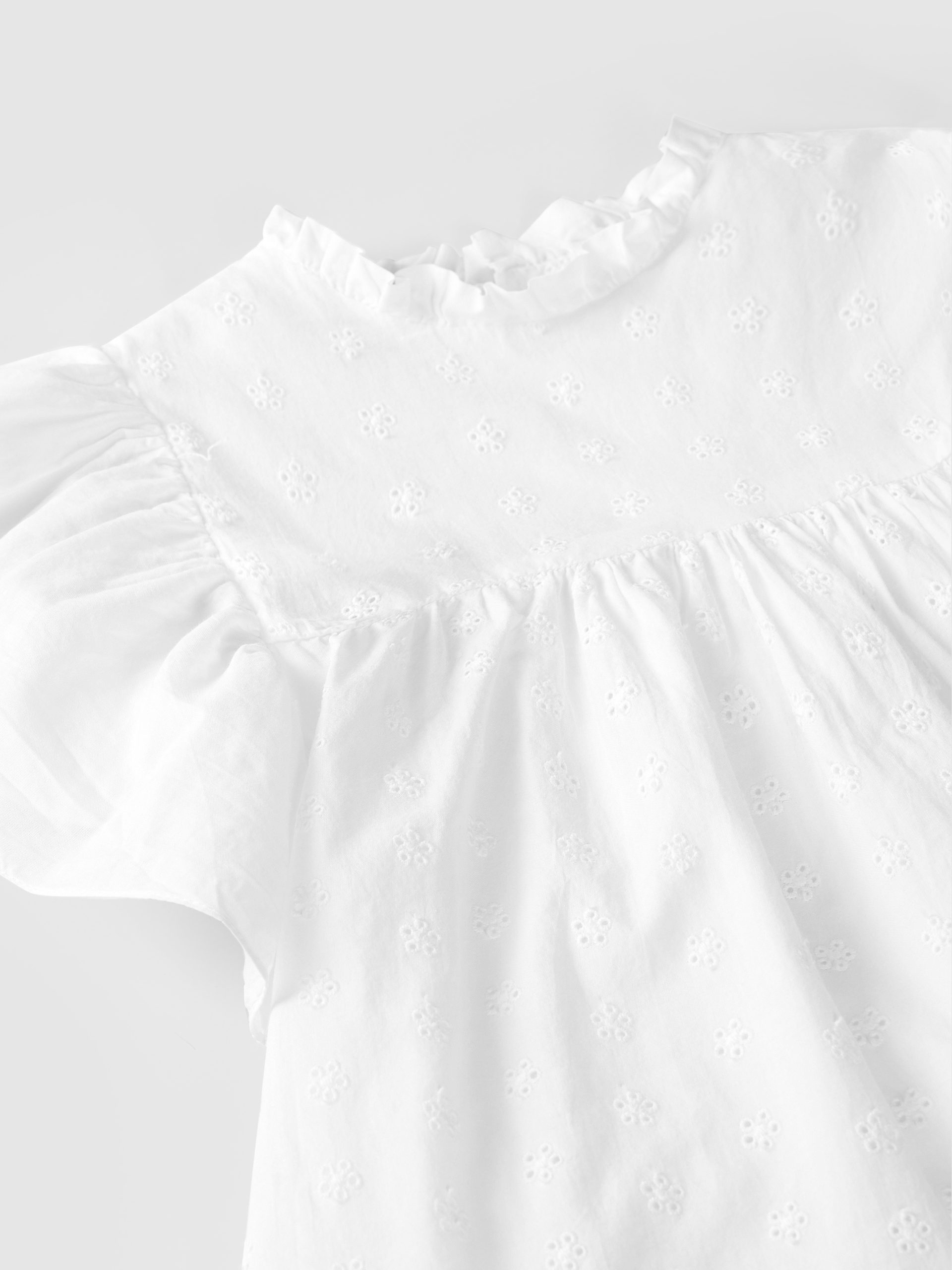 Dress with embroidery