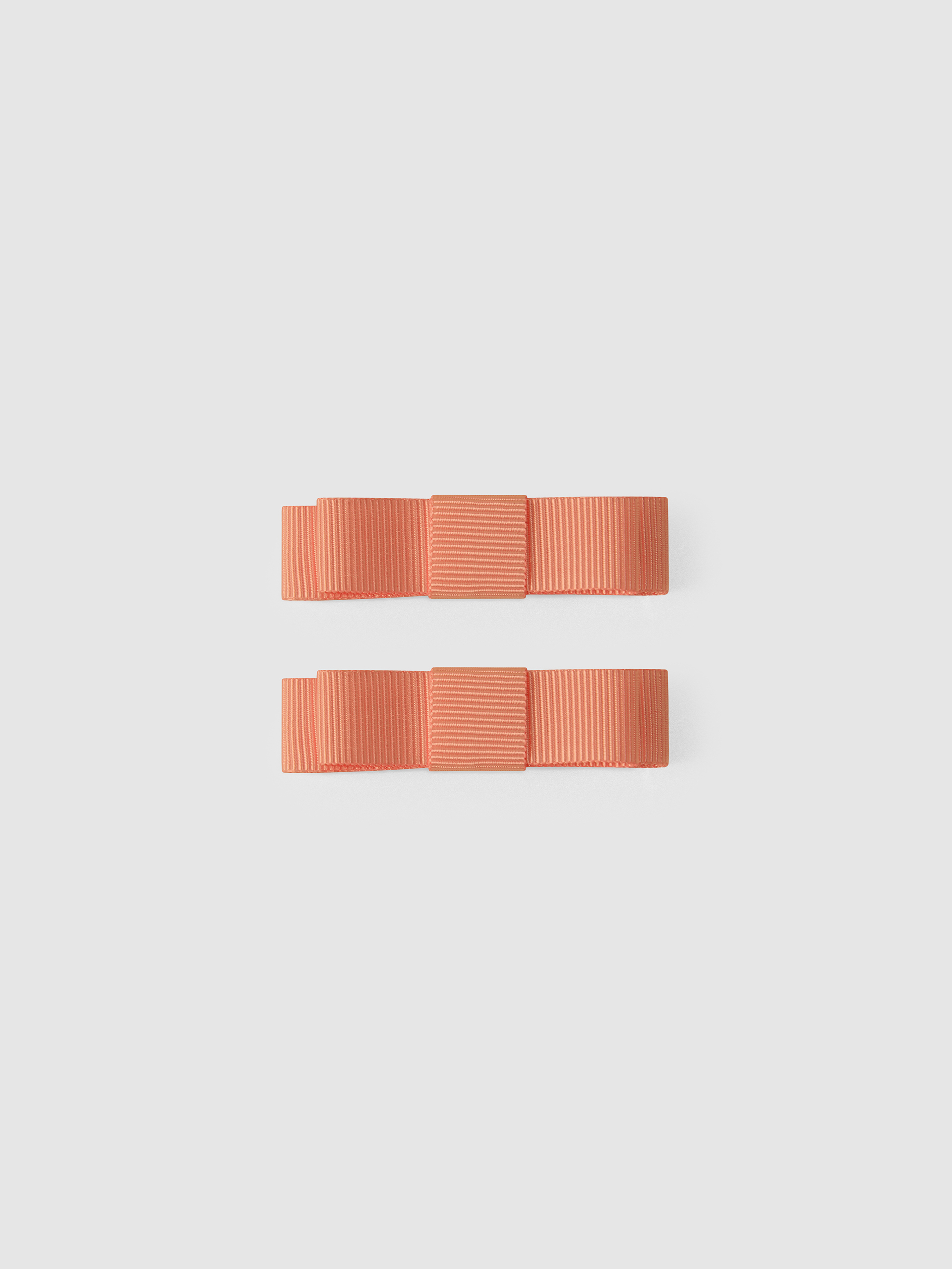 Two barrettes set