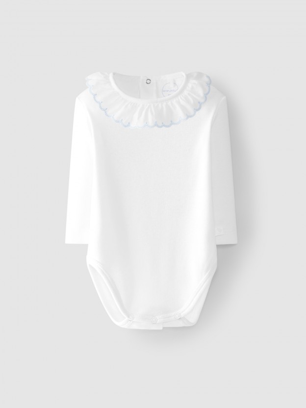 Body con cuello bordado Body con cuello bordado