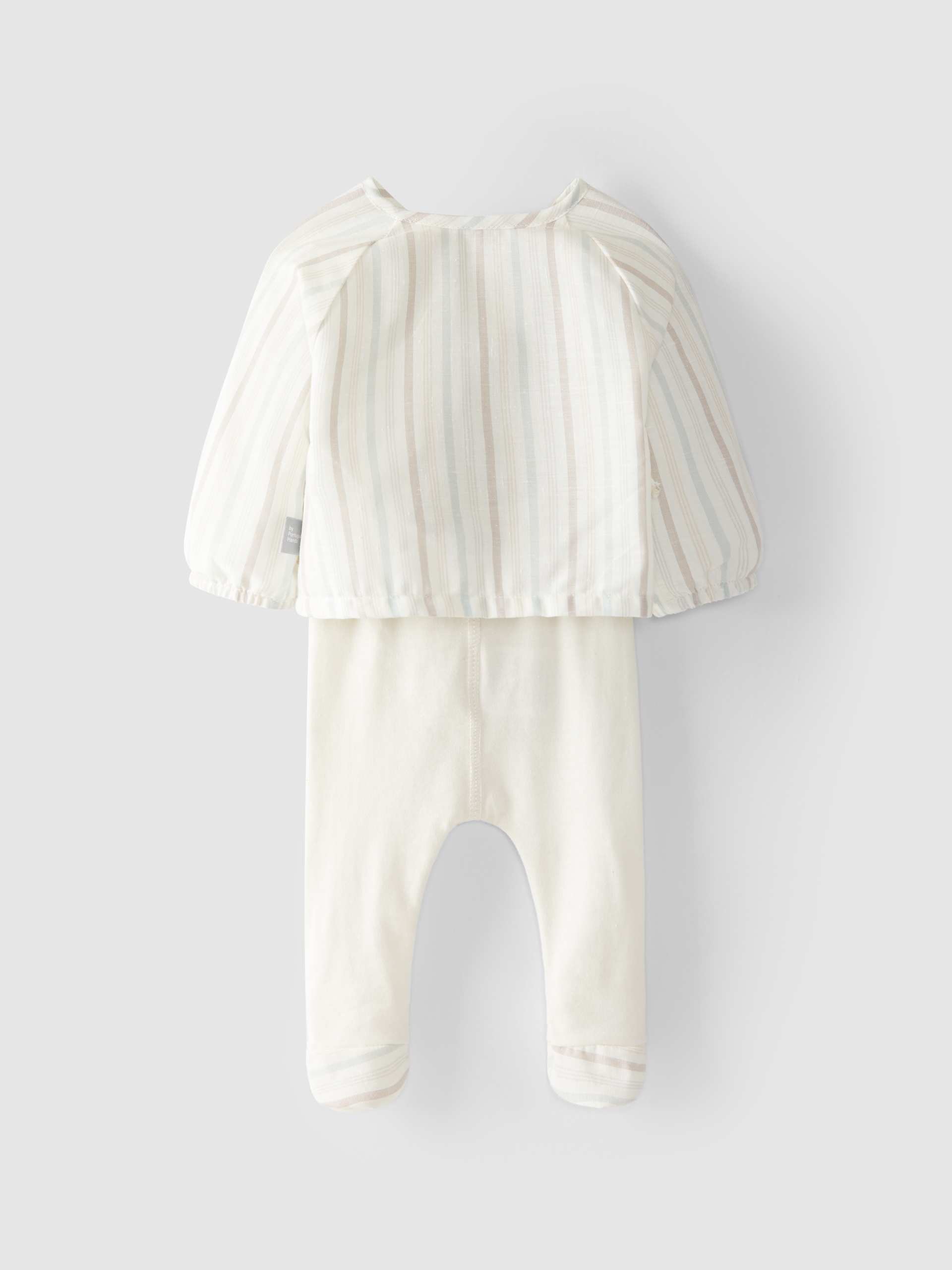 Two-piece set