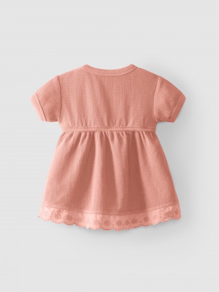 Vestido algodão texturado com folho bordado Vestido algodão texturado com folho bordado
