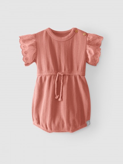Shortie ruffled sleeves embroidery Shortie ruffled sleeves embroidery